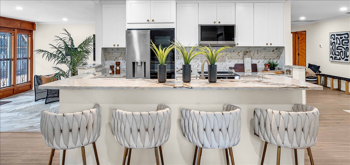 Blackstone Modern · interior view 4 of 12 · design by Laura Pinzón, Tampa FL