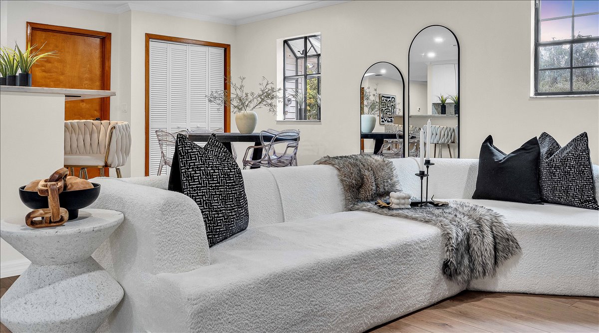 Blackstone Modern · interior view 6 of 12 · design by Laura Pinzón, Tampa FL