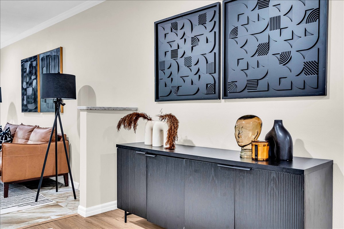 Blackstone Modern · interior view 11 of 12 · design by Laura Pinzón, Tampa FL