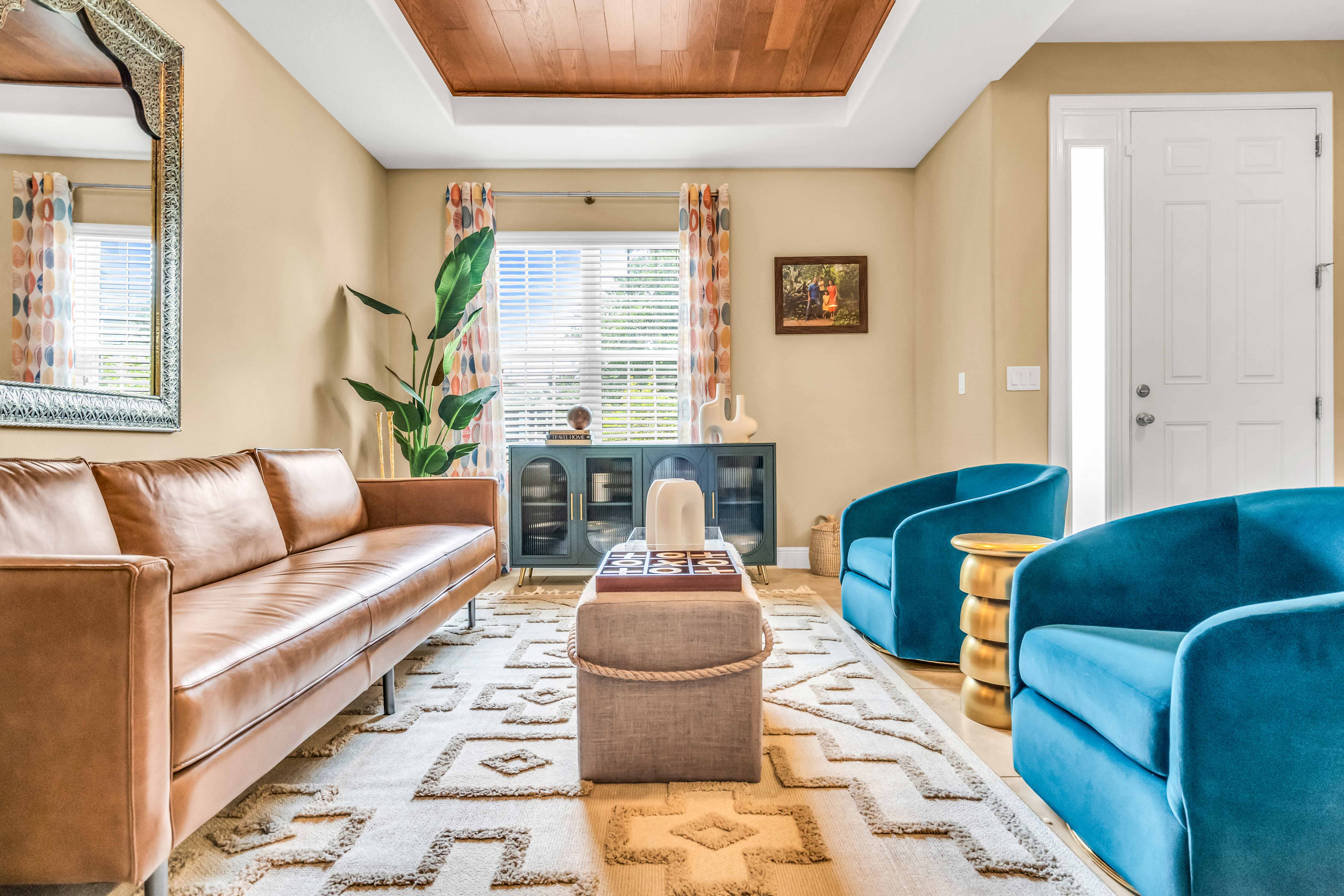Colonial Estate · interior view 4 of 17 · design by Laura Pinzón, Tampa FL