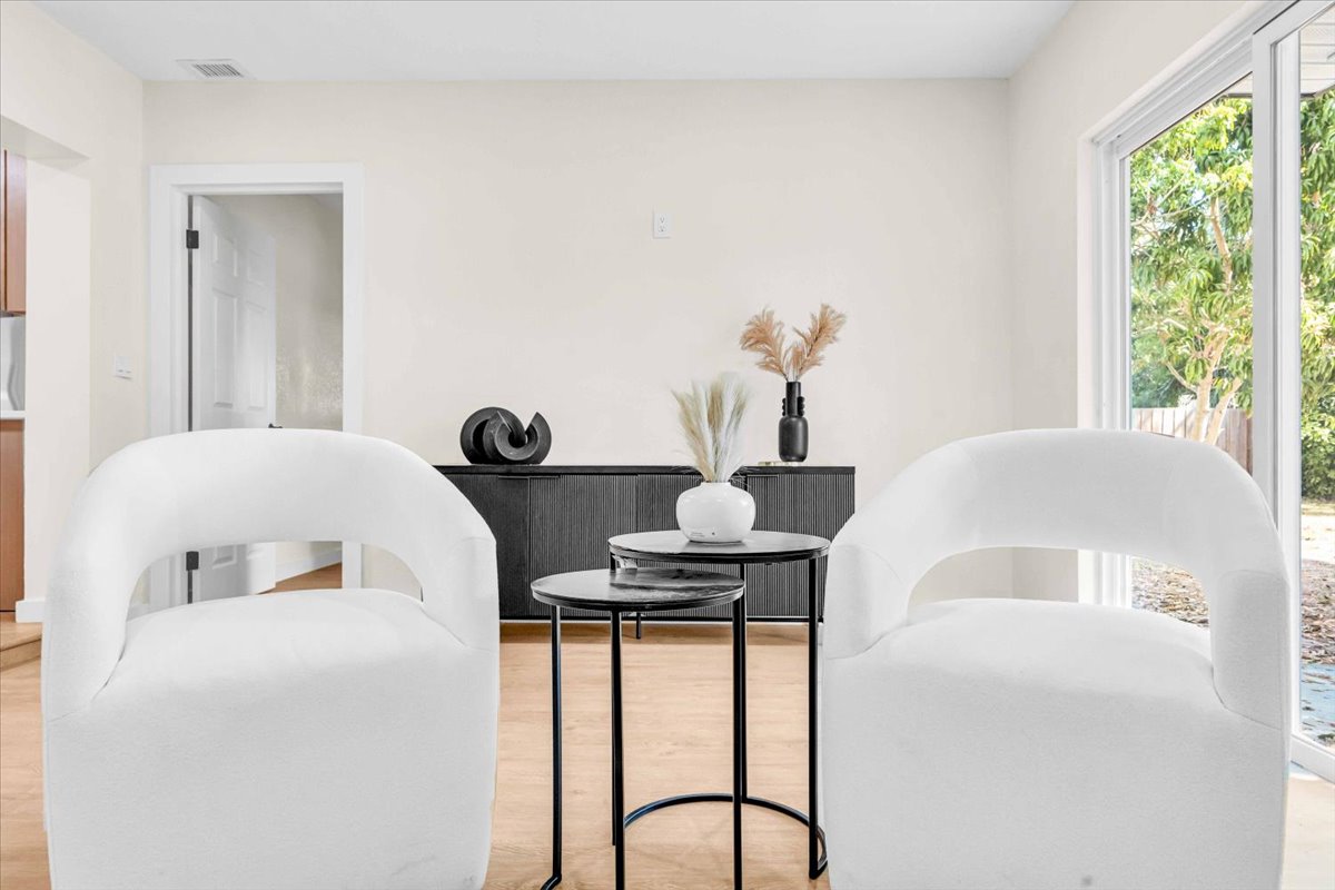 Oak Manor · interior view 14 of 15 · design by Laura Pinzón, Tampa FL
