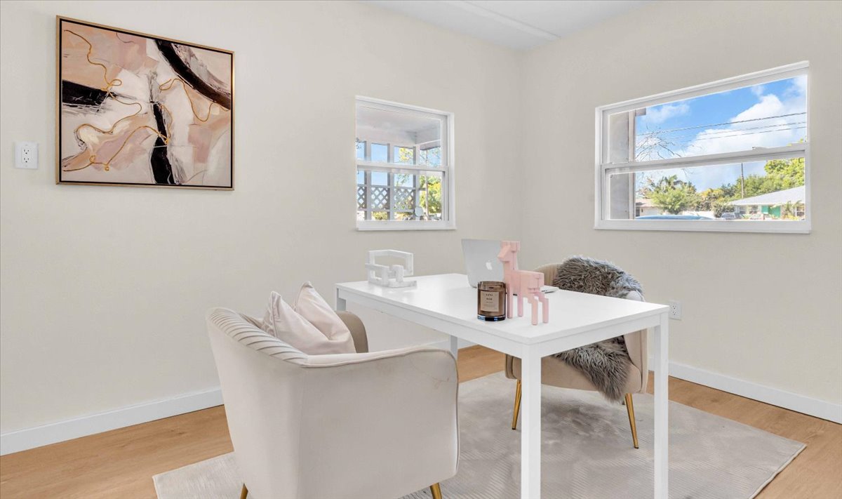 Oak Manor · interior view 15 of 15 · design by Laura Pinzón, Tampa FL
