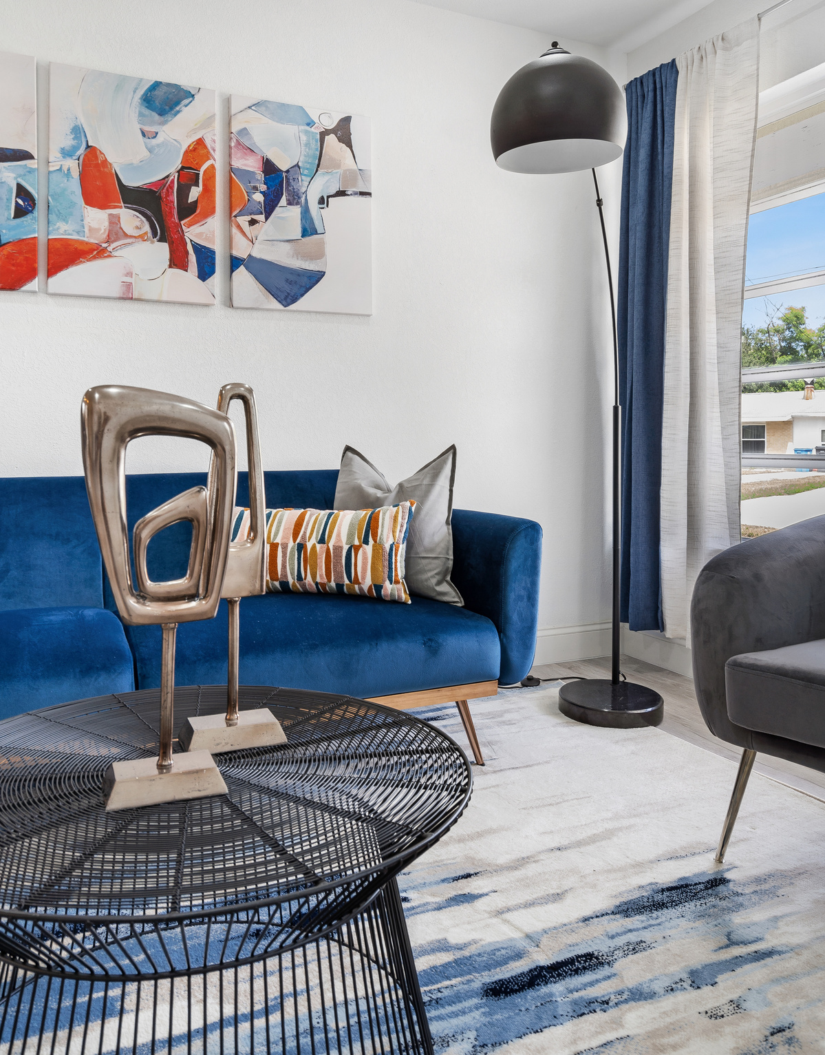 Rustic Loft · interior view 4 of 23 · design by Laura Pinzón, Tampa FL