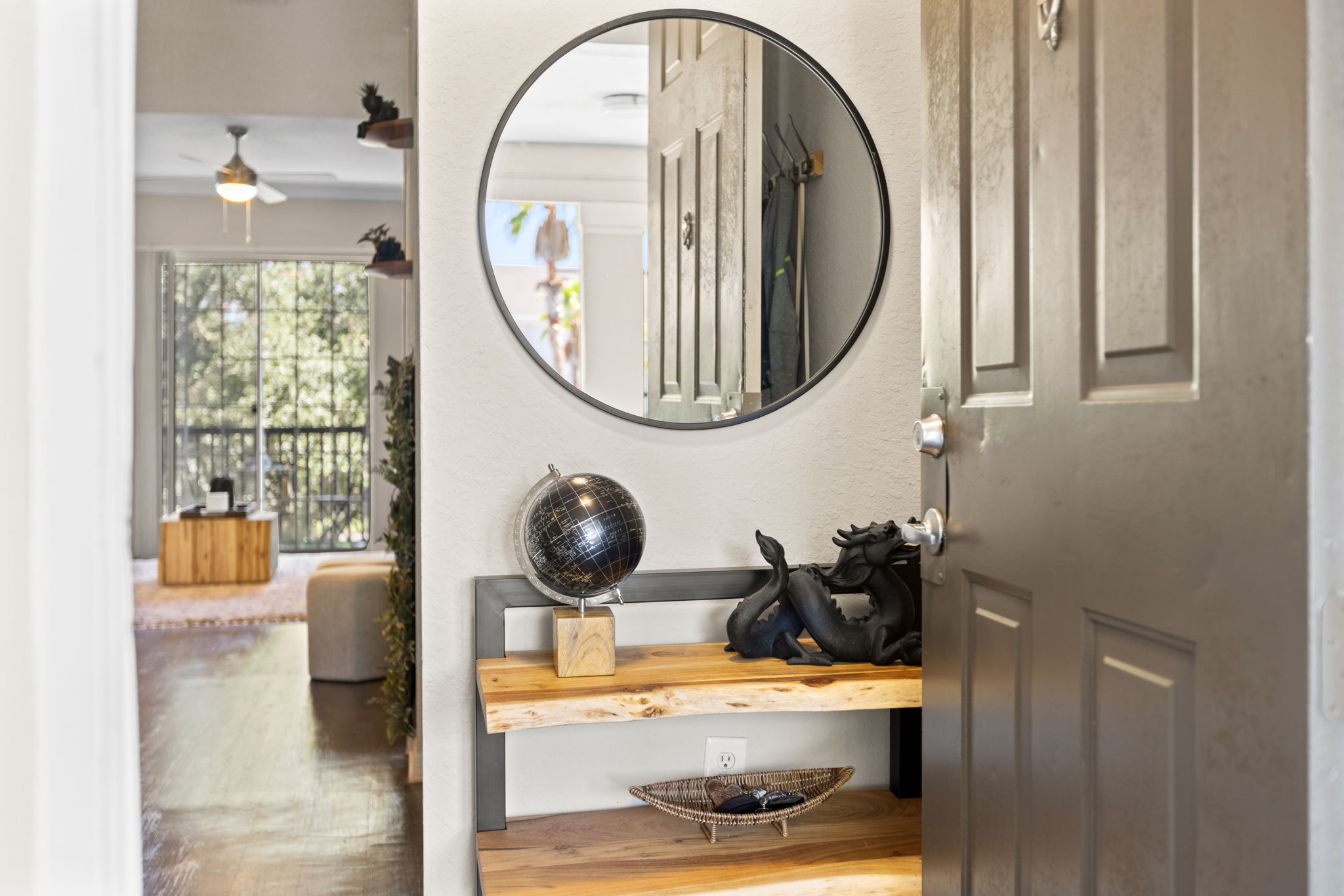 Rustic Loft · interior view 12 of 23 · design by Laura Pinzón, Tampa FL