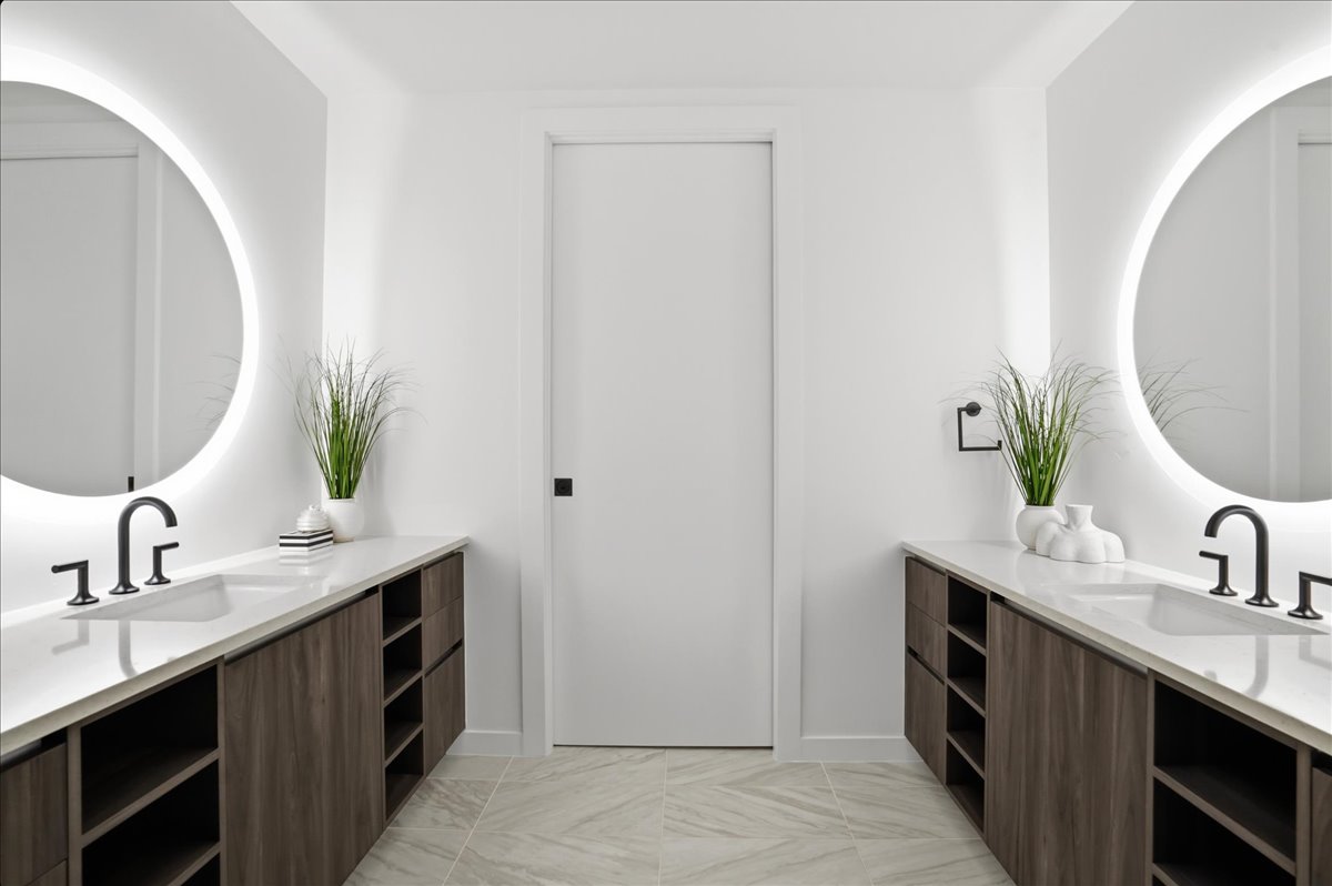 Skyline Collection · interior view 7 of 47 · design by Laura Pinzón, Tampa FL