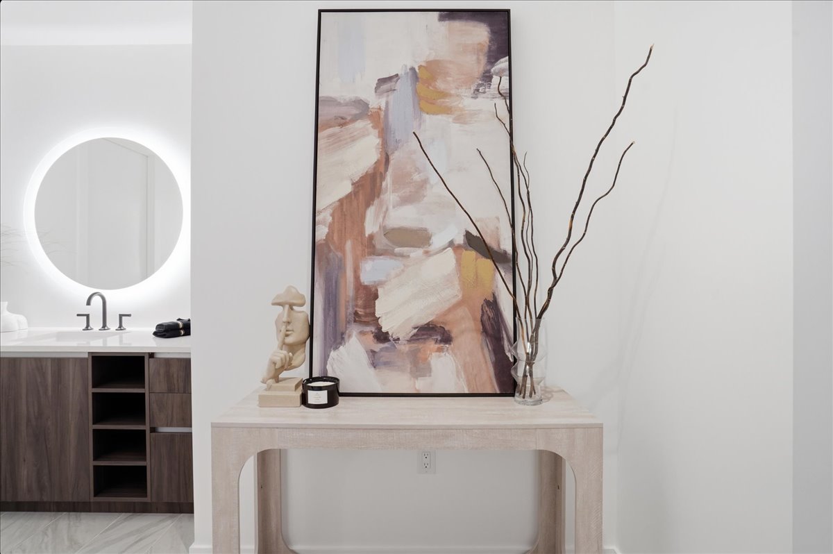 Skyline Collection · interior view 8 of 47 · design by Laura Pinzón, Tampa FL