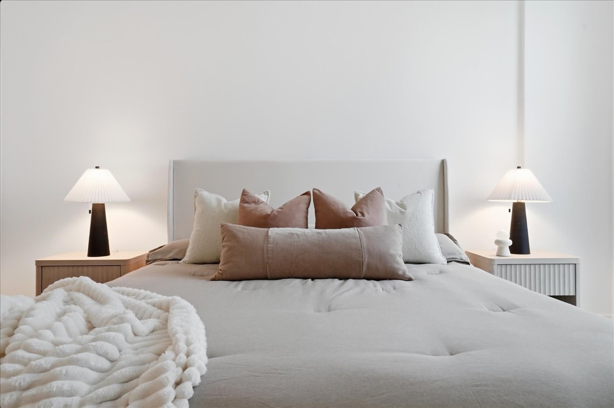 Skyline Collection · interior view 15 of 47 · design by Laura Pinzón, Tampa FL