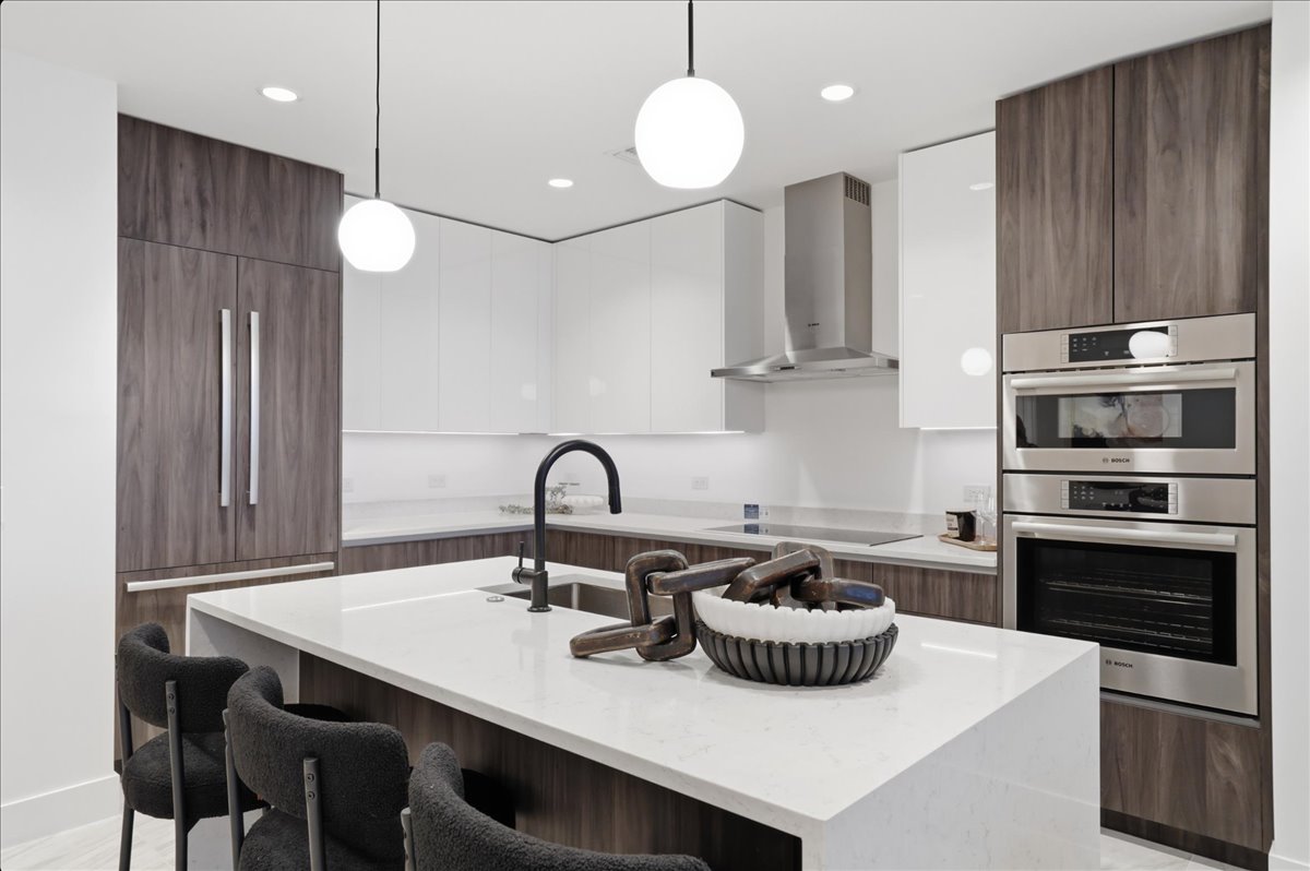Skyline Collection · interior view 46 of 47 · design by Laura Pinzón, Tampa FL