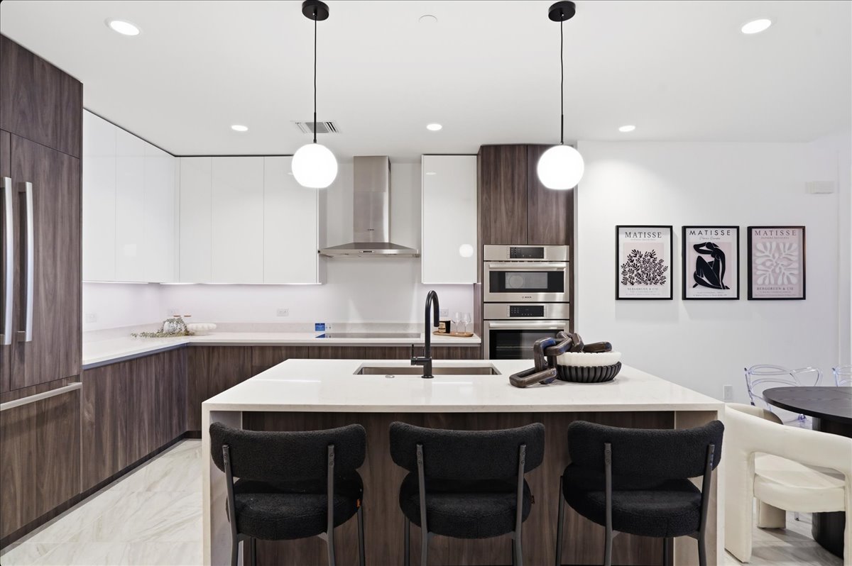 Skyline Collection · interior view 47 of 47 · design by Laura Pinzón, Tampa FL