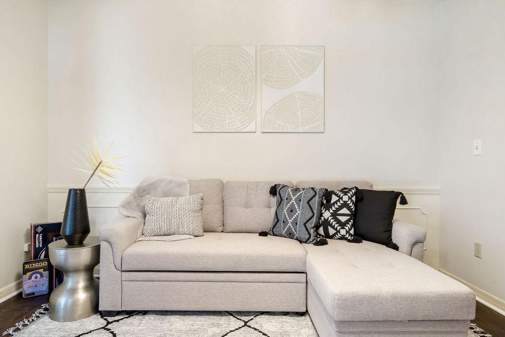 Stable Art House · interior view 7 of 13 · design by Laura Pinzón, Tampa FL