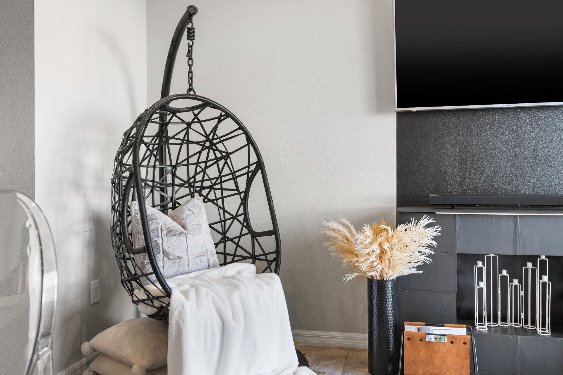 The Heights · interior view 9 of 15 · design by Laura Pinzón, Tampa FL