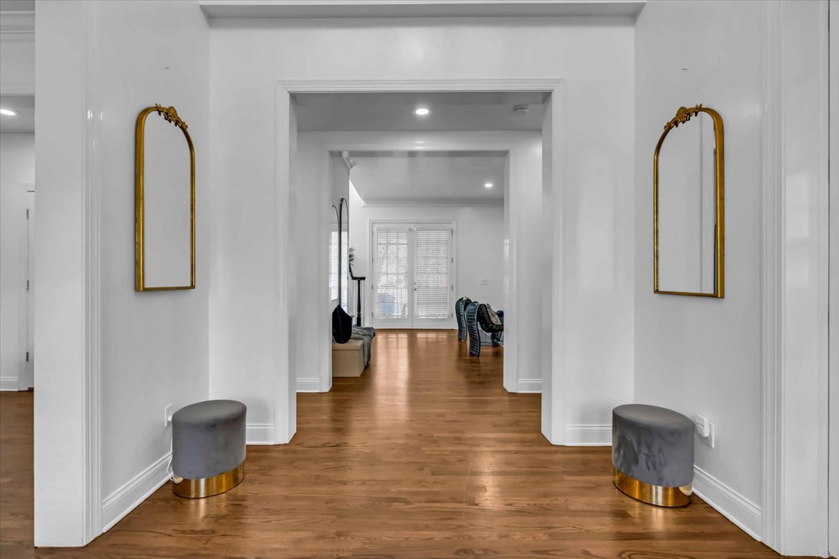 The Line House · interior view 23 of 31 · design by Laura Pinzón, Tampa FL