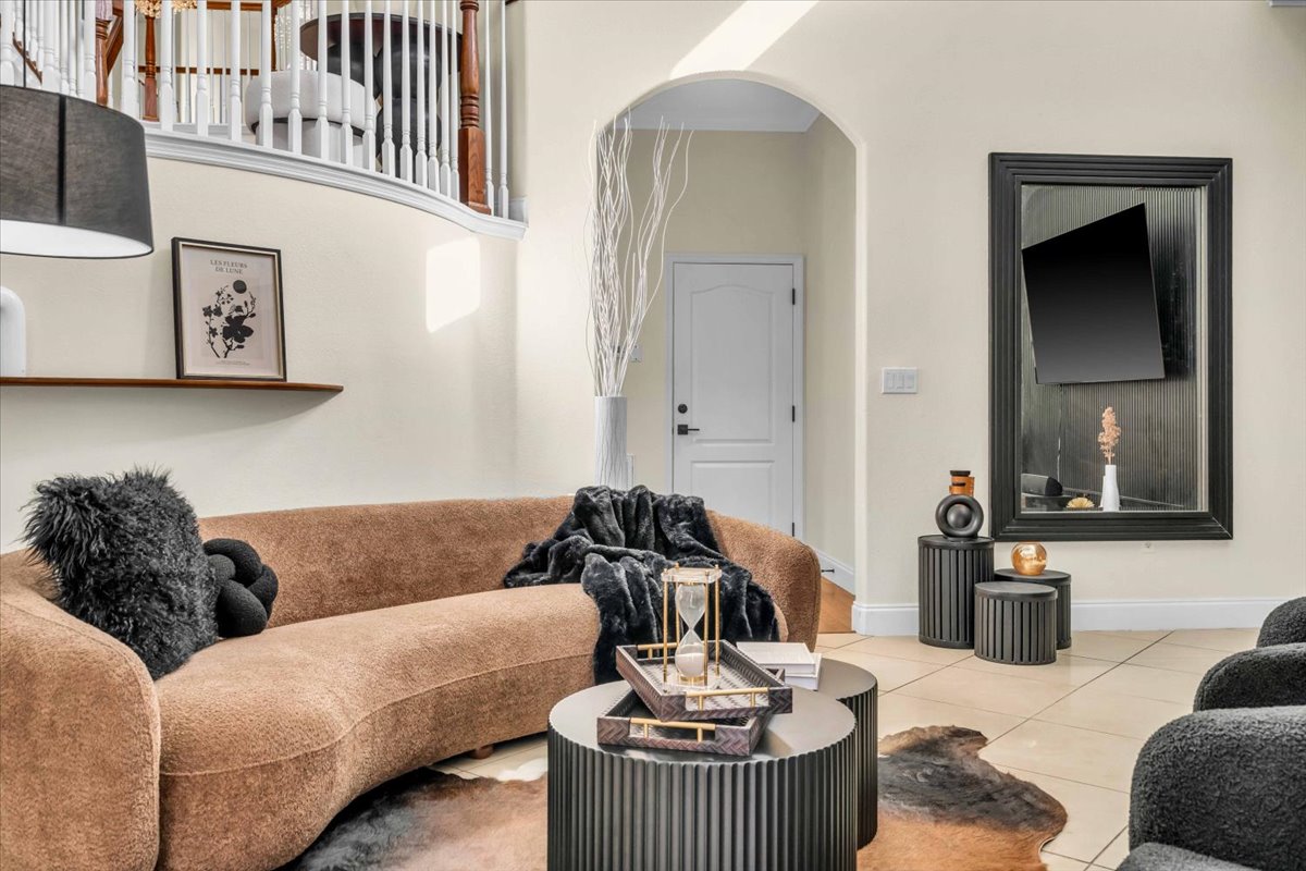 The Mason Butterfly · interior view 10 of 20 · design by Laura Pinzón, Tampa FL
